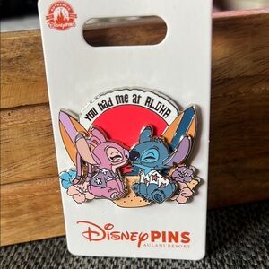 Disney Aulani Resort Collectible Pin - Pink and Blue